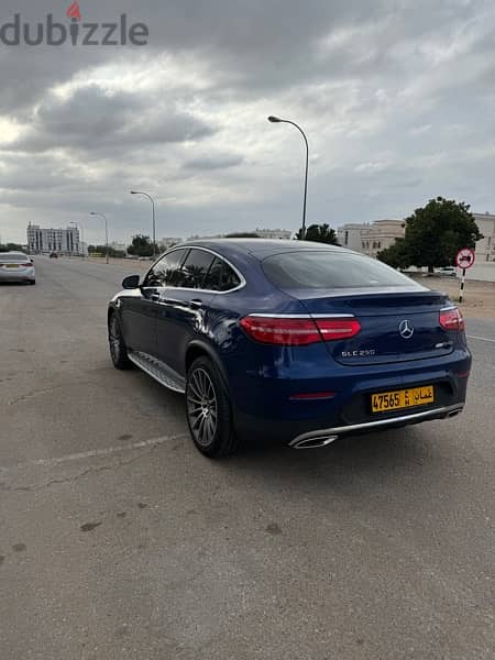 2019 Mercedes-Benz GLC 250 AMG (Oman Agency) 7