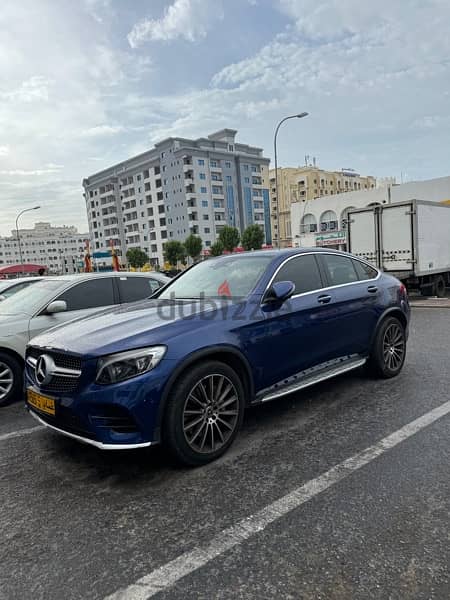 2019 Mercedes-Benz GLC 250 AMG (Oman Agency) 9