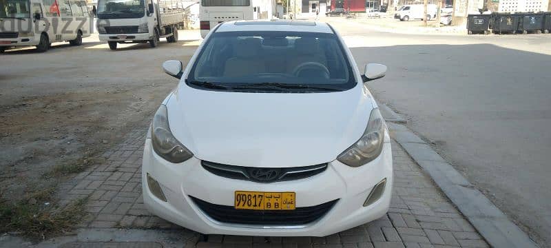 Hyundai Elantra 2012 4