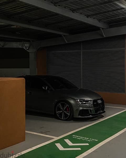 Audi RS3 2018 5