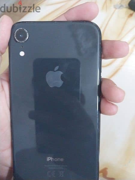 Good condition VERY NEGOTIABLE iPhone XR 64 GB 3