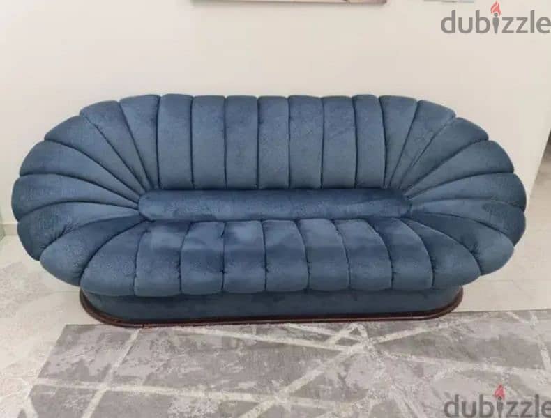 sofa for sell 3