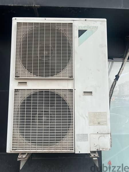 3 Daikin 4-Ton AC Units in Excellent Condition 1