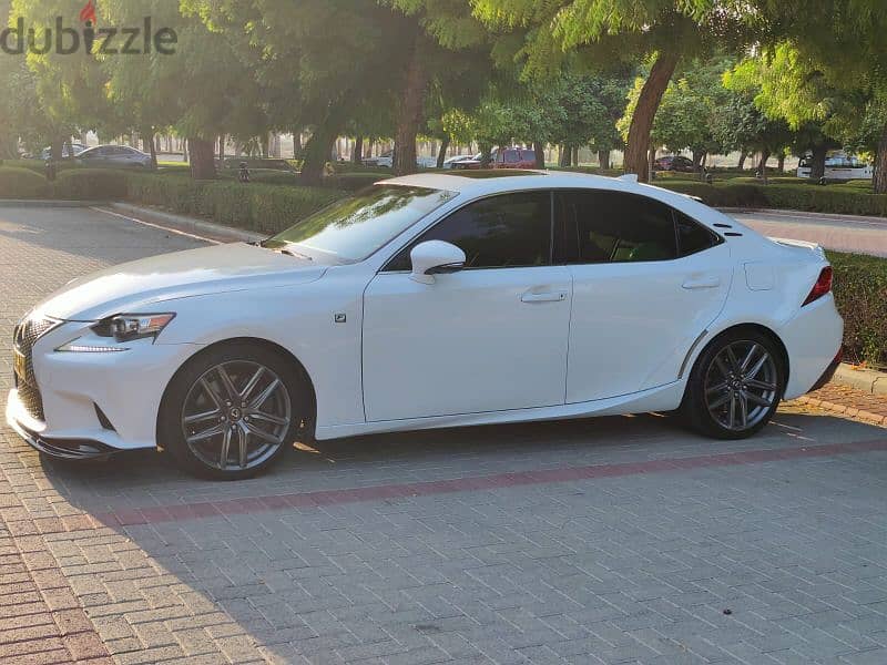 Lexus IS-Series 2016 4