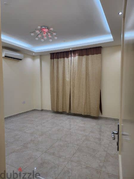 شقة فاخرة في بوشر  Luxury apartment in Boushar 2