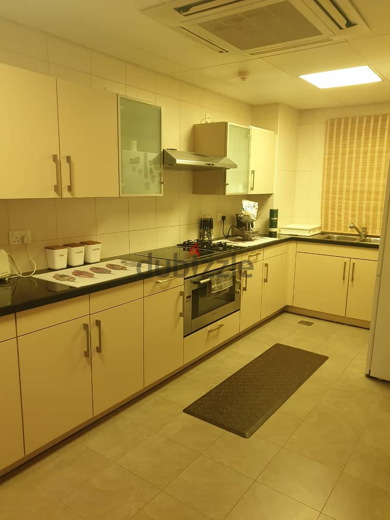 Fully Furnished 2 Bedroom Apartment in Muscat Hills 8