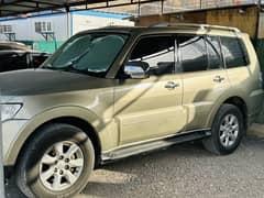 Mitsubishi Pajero 2011