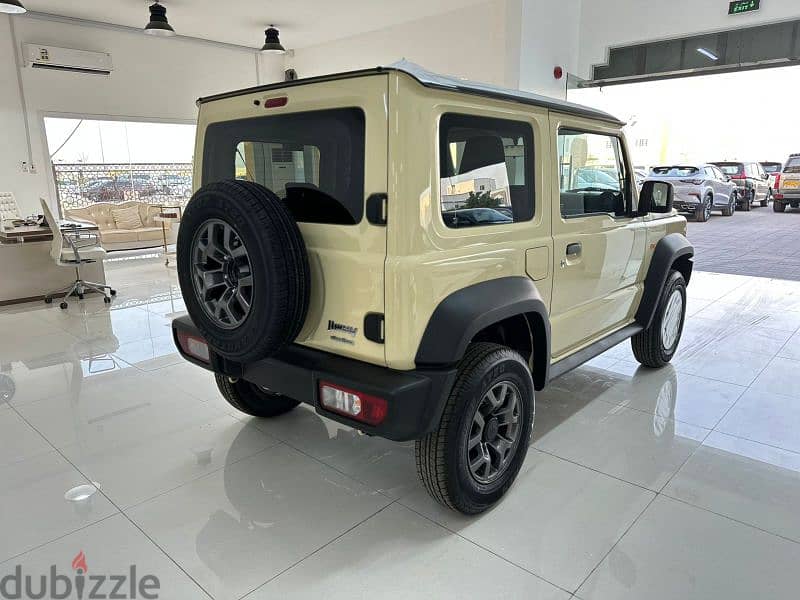 Suzuki Jimny 2025 11