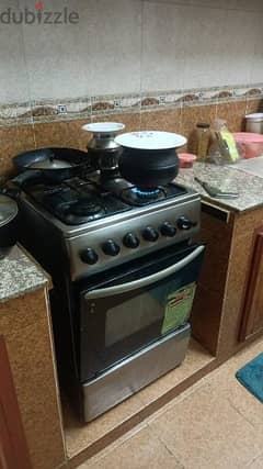 cooking range with a cylinder,92876248 0