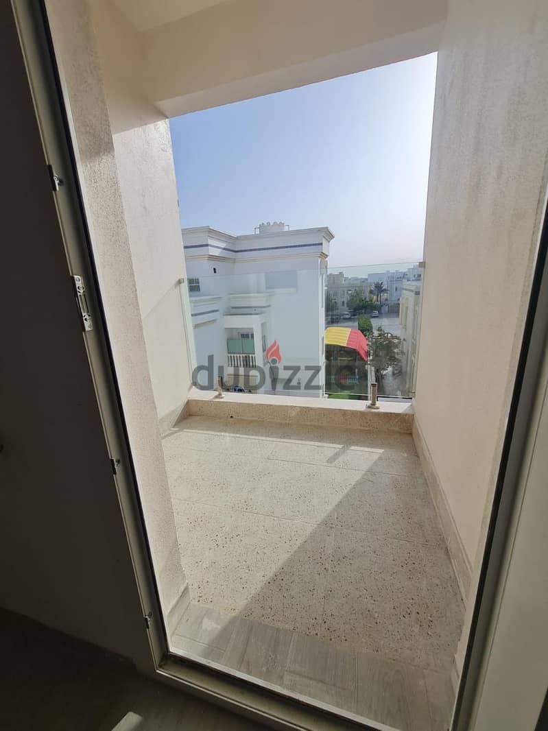 6 BR + 1 Maid’s Room Stunning Villa for Rent in Azaiba 8