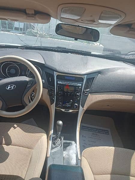 Hyundai Sonata 2011 5