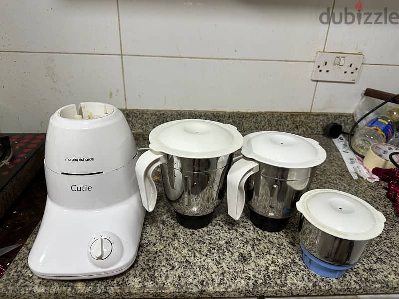 Blender / Juicer / Mixer grinder 1