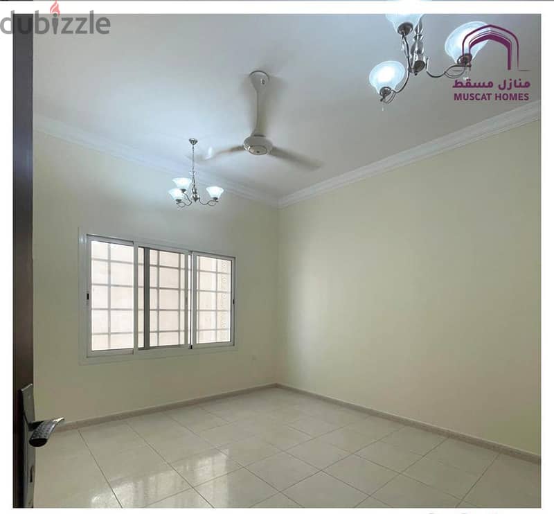 2 Bedroom Apartment For Rent in Azaiba - شقة للإيجار في عذيبة 1