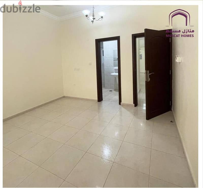 2 Bedroom Apartment For Rent in Azaiba - شقة للإيجار في عذيبة 4