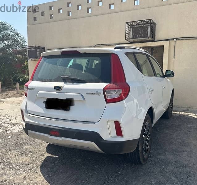 Geely Emgrand X7 2018 3