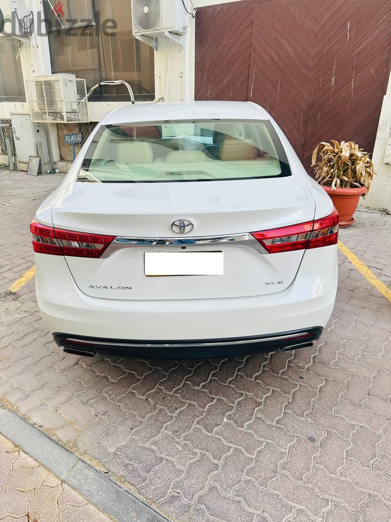 Toyota Avalon 2016 1