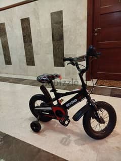 Kid's bike for sale! For age :5-6 years old