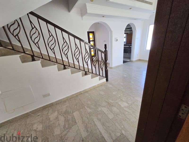 very beautiful  house in qurum near signle PD0 saih al maleh 14