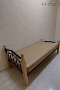 single bed with maress for sale