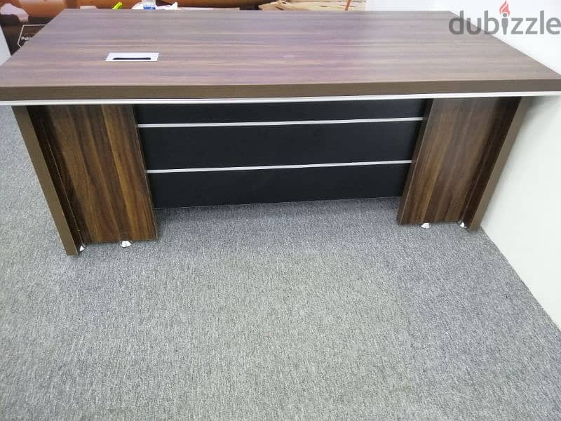 Study/office wodden table (new) **Immediate sale** 0