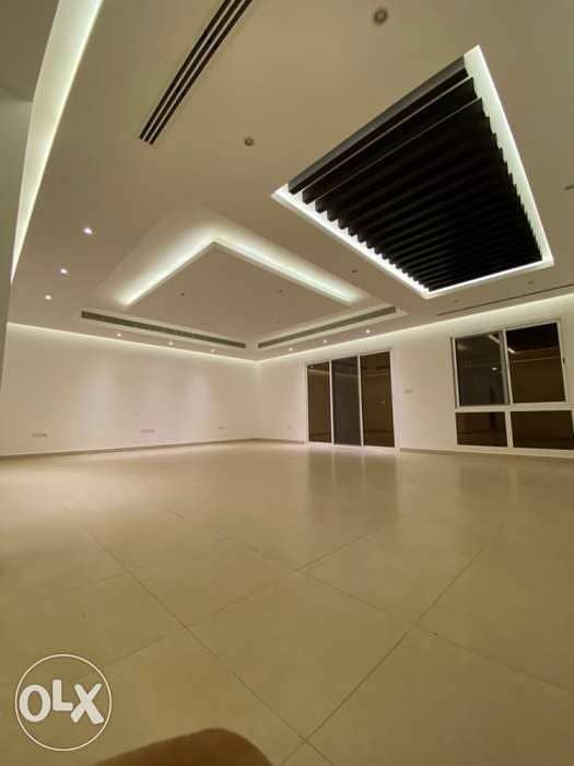 Madinat Al Ilam villa for rent 4 bedrooms 3