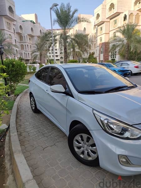 Hyundai Accent 2016 1