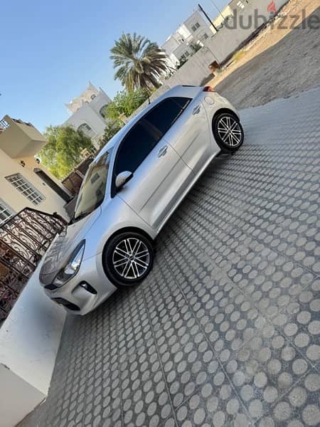 Kia rio 2019 hatchback in perfect condition oman car 0