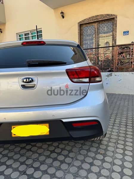 Kia rio 2019 hatchback in perfect condition oman car 4