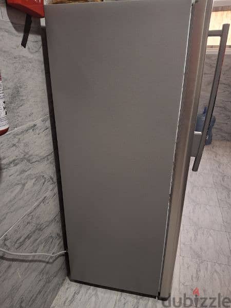 190 L Fridge Refrigerator 2