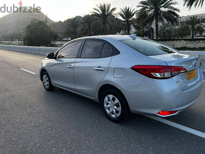 Toyota Yaris 2018 Oman car 4