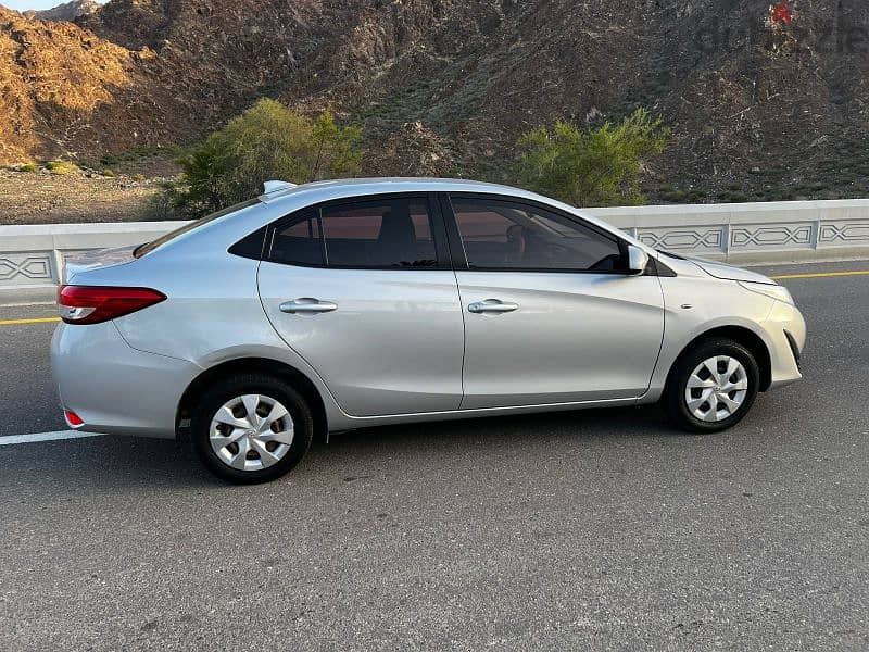 Toyota Yaris 2018 Oman car 11