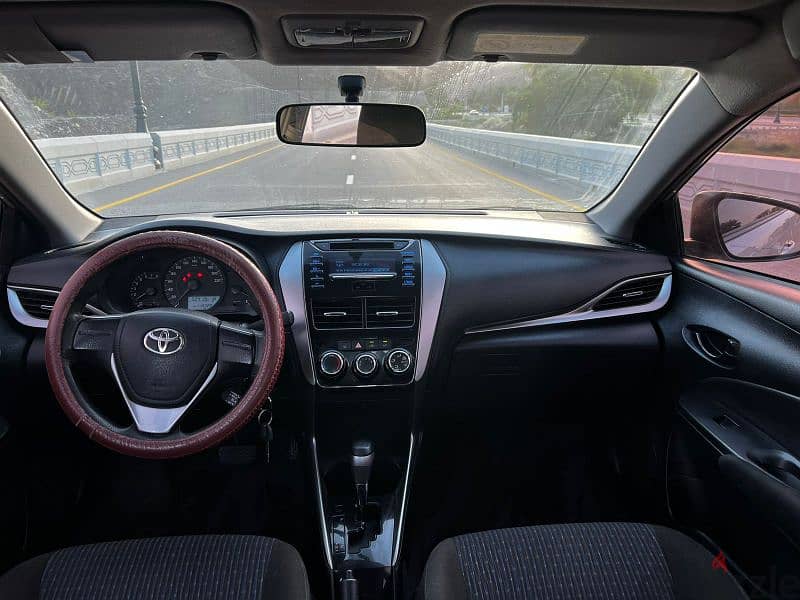 Toyota Yaris 2018 Oman car 13