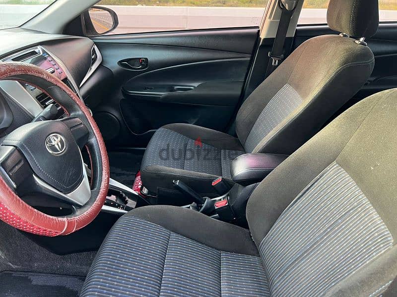 Toyota Yaris 2018 Oman car 14