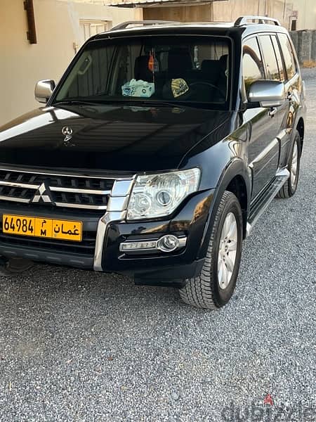 Mitsubishi Pajero 2010 1