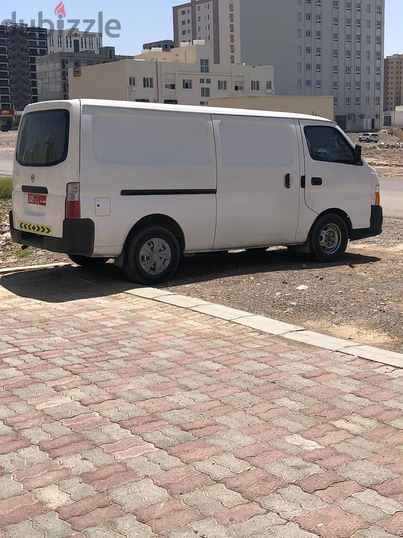 Comm. Bus/Nissan 2012 Urvan 4 Sale- حافلة تجارية- نيسان اورفان للبيع 2