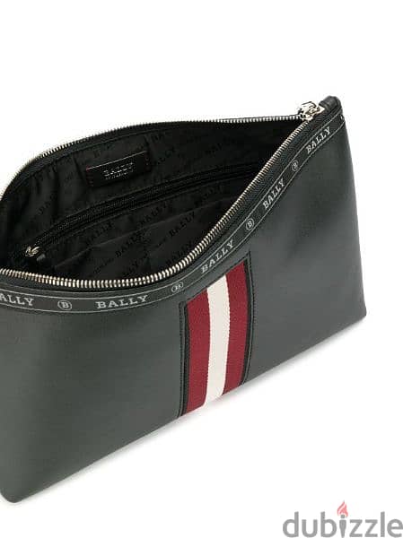 Bally
Hartland clutch for sale only 4