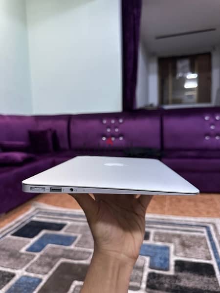 Macbook Air 2012. Slim & light 1