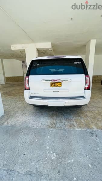 GMC Yukon Denali 2015 3