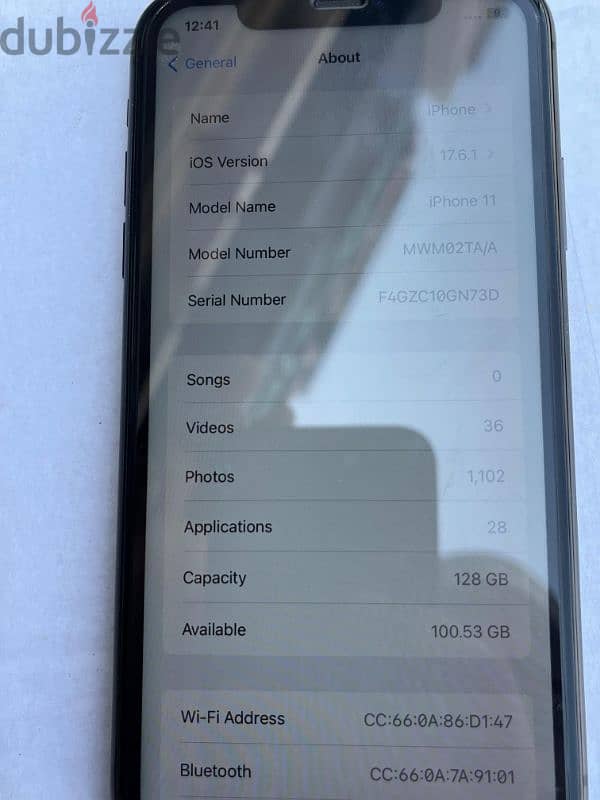 iphonn 11  128 Gb good condition full fresh with charger & Cable 4