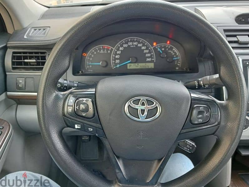 Toyota Camry 2015 5