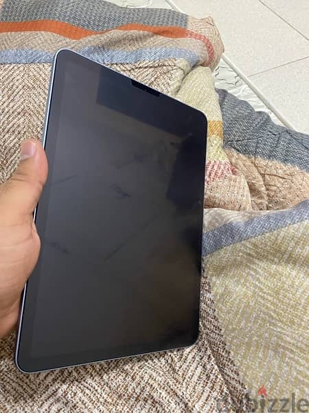 Ipad Air 4 64GB mint condition for sale all original no open no repair 4