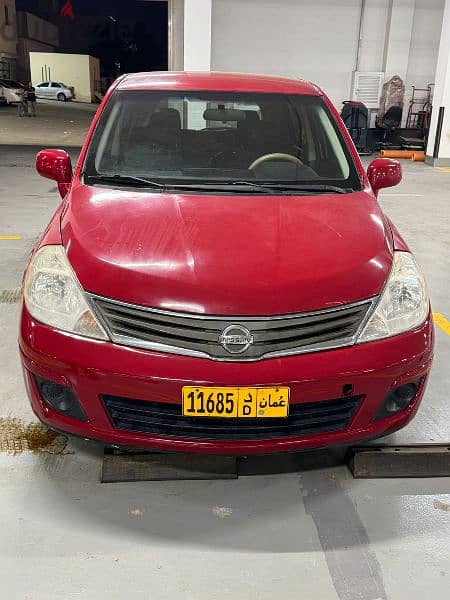 Nissan Versa 2011 2