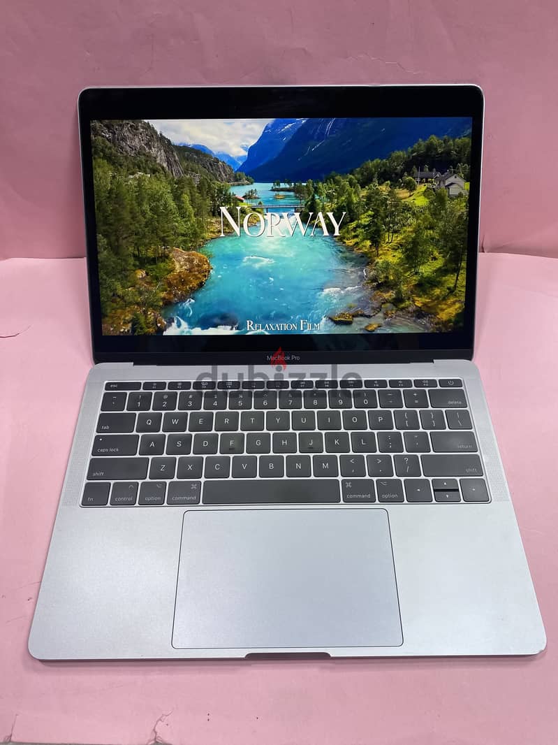 MacBOOK PRO-2017 CORE-i5 8GB RAM 128GB SSD-----***// 3