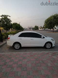 Toyota Yaris 2012 0