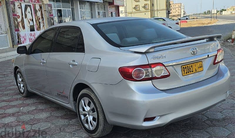 Toyota Corolla 2011 13