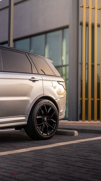 Land Rover Range Rover Sport 2019 SVR full carbon fiber 9