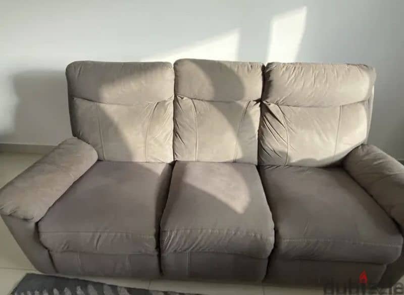 good condition like new recliner sofa 5 seat for sale 1