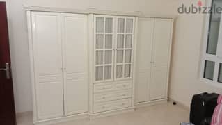 6 door cupboard