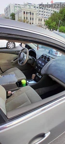 Nissan Altima 2008 8