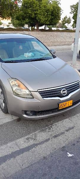 Nissan Altima 2008 1